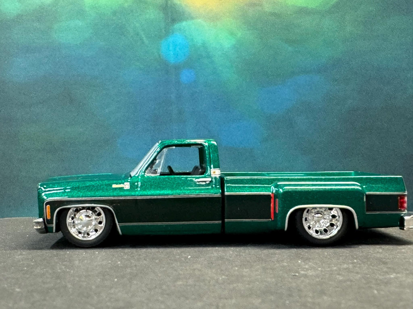 1-64 Scale / S-Scale 1978 Chevrolert Silverado 30 - Great For Dioramas & Diecast Photography (M2)