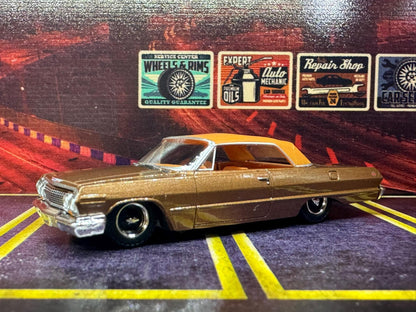 1-64 Scale / S-Scale 1963 Chevrolet Impala Convertible - Great For Dioramas & Diecast Photography (GL)