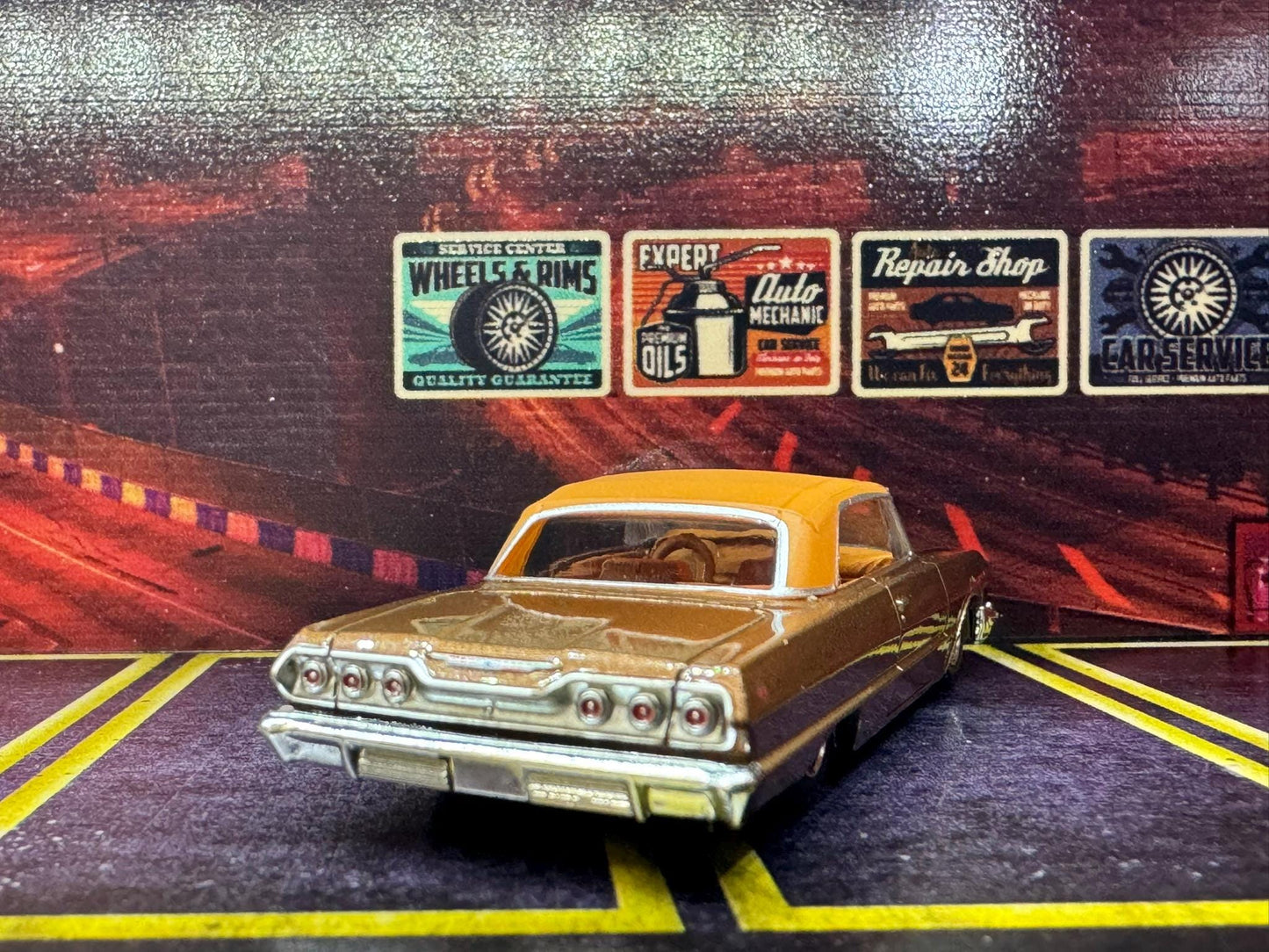 1-64 Scale / S-Scale 1963 Chevrolet Impala Convertible - Great For Dioramas & Diecast Photography (GL)