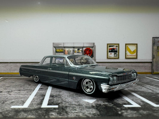 1-64 Scale / S-Scale 1964 Chevrolet Bel Air - Great For Dioramas & Diecast Photography (GL)