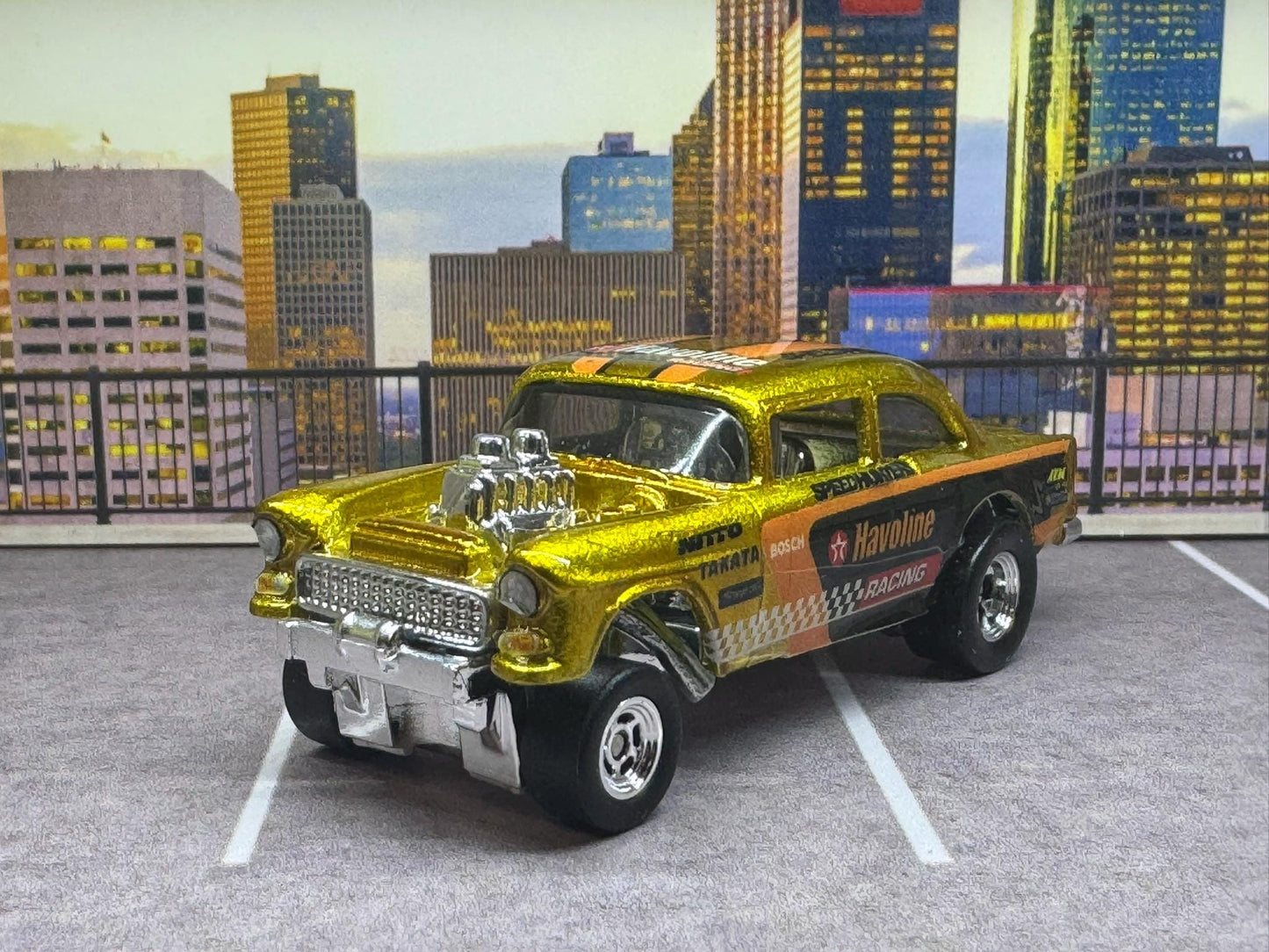 1-64 Scale / S-Scale Custom Hydrochromed 1955 Chevy Gasser Candy Yellow Gold Havoline with Real Riders