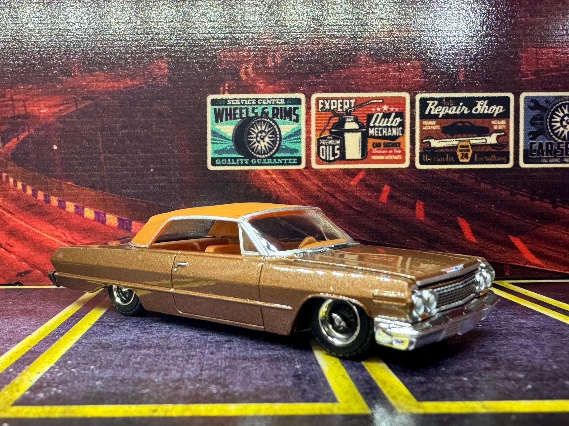 1-64 Scale / S-Scale 1963 Chevrolet Impala Convertible - Great For Dioramas & Diecast Photography (GL)