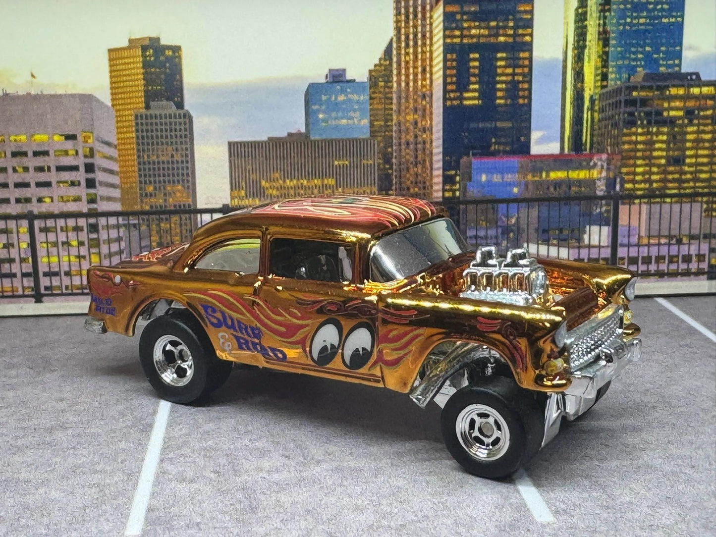 1-64 Scale / S-Scale Custom Hydrochromed 1955 Chevy Gasser Candy Gold Mooneyes with Real Riders