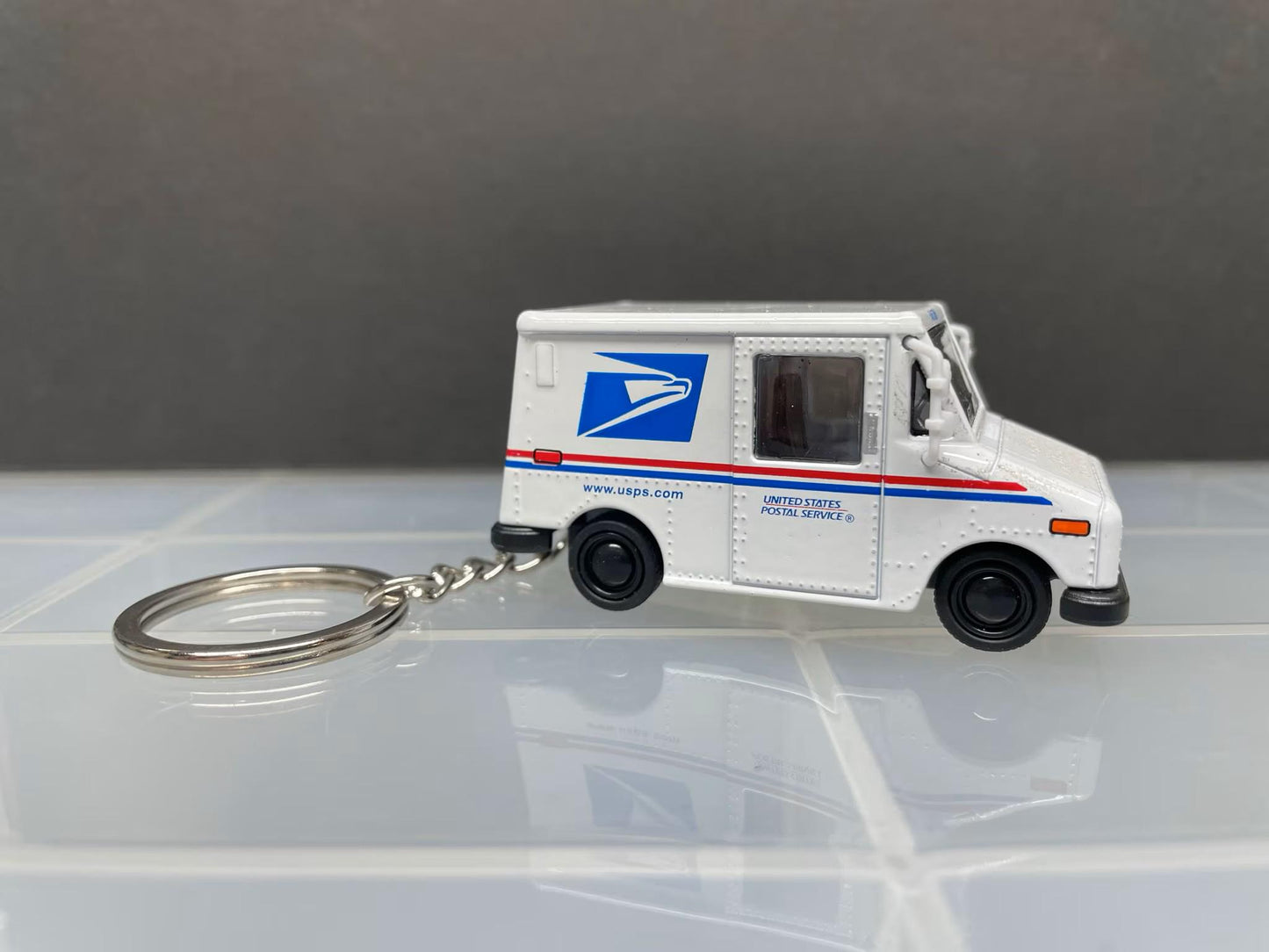 Vintage Postal Keycain - United States Postal Truck Keychain - Great Gift for the Mail Carrier Kinsmart