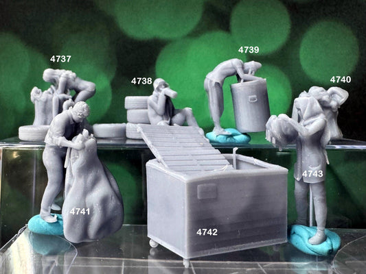 Double G 1:64 Miniature Human Figures - 3D Printed - Unpainted - great for Dioramas - Made in the USA LOT 654-1 Miniature 1.10 Homeless people