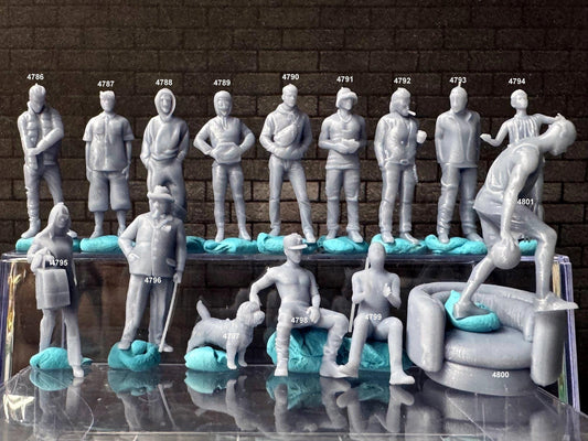 Double G 1:64 Miniature Human Figures - 3D Printed - Unpainted - great for Dioramas - Made in the USA LOT 676 Miniature 1.10