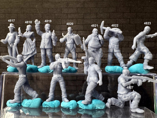 Double G 1:64 Miniature Human Figures - 3D Printed - Unpainted - great for Dioramas - Made in the USA LOT 652 Miniature 1.10