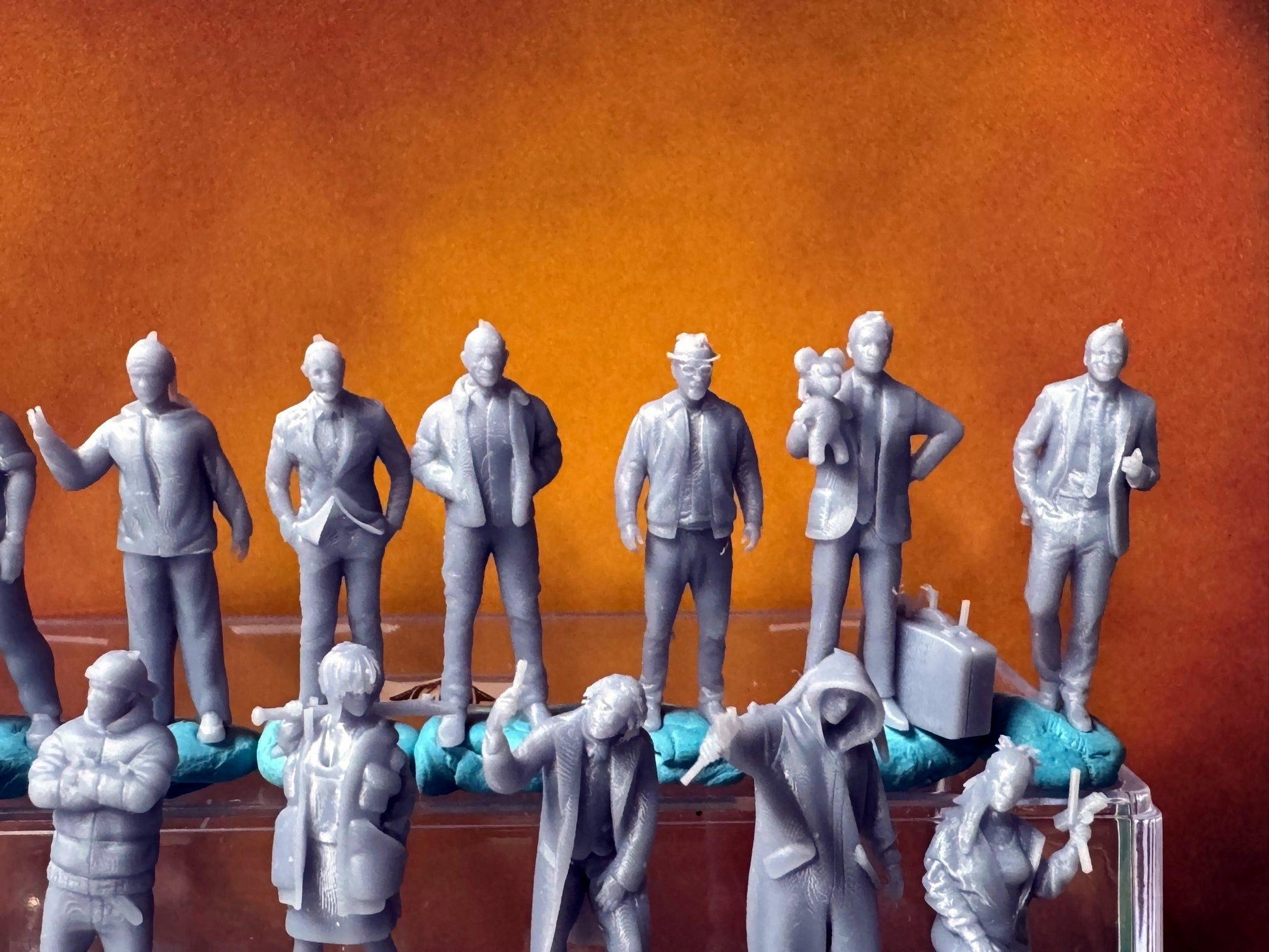 Double G 1:64 Miniature Human Figures - 3D Printed - Unpainted - great for Dioramas - Made in the USA LOT 665 Miniature 1.10