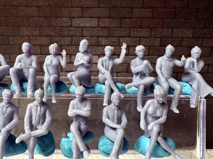 Double G 1:64 Miniature Human Figures - 3D Printed - Unpainted - great for Dioramas - Made in the USA LOT 559 Miniature 1.10