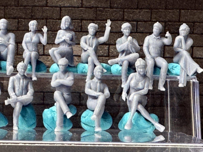 Double G 1:64 Miniature Human Figures - 3D Printed - Unpainted - great for Dioramas - Made in the USA LOT 559 Miniature 1.10