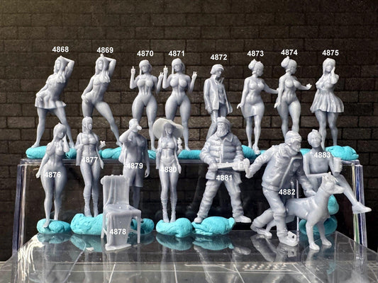Double G 1:64 Miniature Human Figures - 3D Printed - Unpainted - great for Dioramas - Made in the USA LOT 661 Miniature 1.10