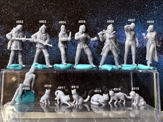 Double G 1:64 Miniature Human Figures - 3D Printed - Unpainted - great for Dioramas - Made in the USA LOT 663 Miniature 1.10