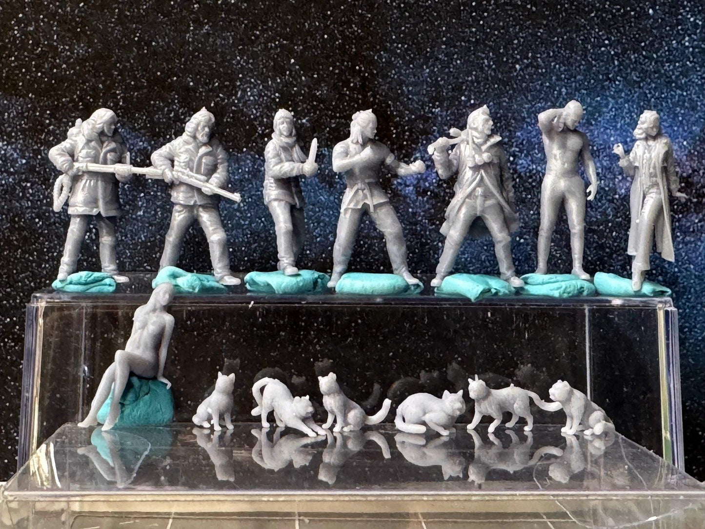 Double G 1:64 Miniature Human Figures - 3D Printed - Unpainted - great for Dioramas - Made in the USA LOT 663 Miniature 1.10