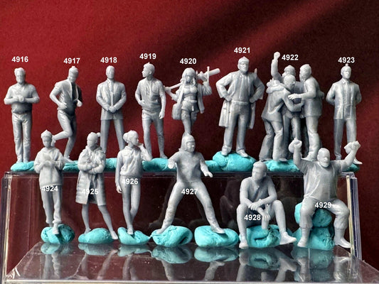 Double G 1:64 Miniature Human Figures - 3D Printed - Unpainted - great for Dioramas - Made in the USA LOT 664 Miniature 1.10