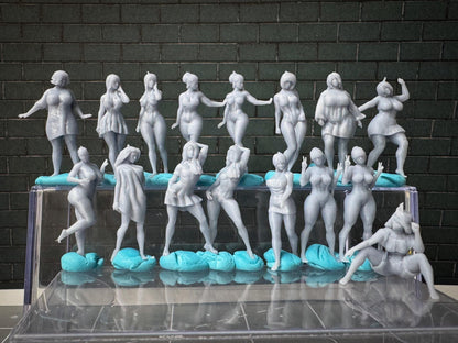 Double G 1:64 Miniature Human Figures - Unpainted - great for Dioramas - Made in the USA LOT 684 Miniature 1.10