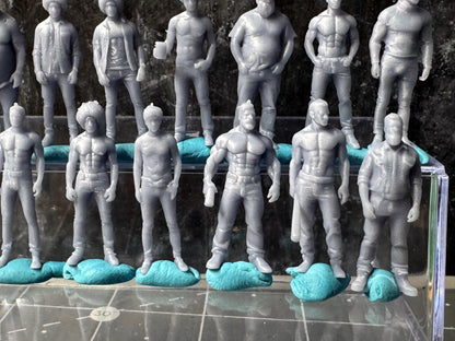 Double G 1:64 Miniature Human Figures - Unpainted - great for Dioramas - Made in the USA LOT Street Folks 1 Miniature 1.10