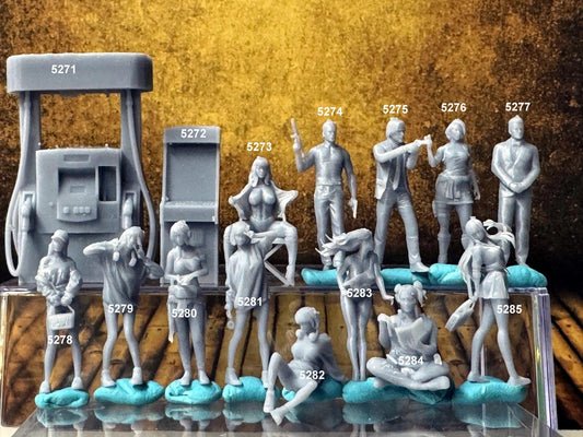 Double G 1:64 Miniature Human Figures - Unpainted - great for Dioramas - Made in the USA LOT 694 Miniature 1.10 Misc People