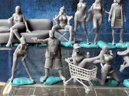 Double G 1:64 Miniature Human Figures - Unpainted - great for Dioramas - Made in the USA LOT 699 Miniature 1.10 Misc People