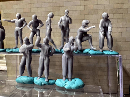 Double G 1:64 Miniature Human Figures - Unpainted - great for Dioramas - Made in the USA LOT 709 Miniature 1.10 Misc People