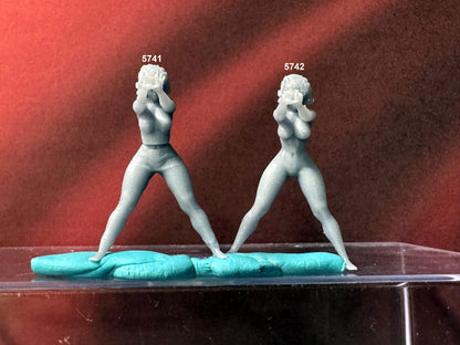 Double G 1:64 Miniature Human Figures - Unpainted - great for Dioramas - Made in the USA LOT 726 Miniature 1.10 Misc People