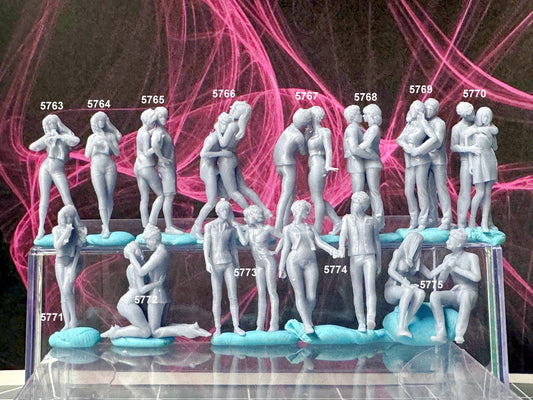 Double G 1:64 Miniature Human Figures - Unpainted - great for Dioramas - Made in the USA LOT 732 Miniature 1.10 Couples