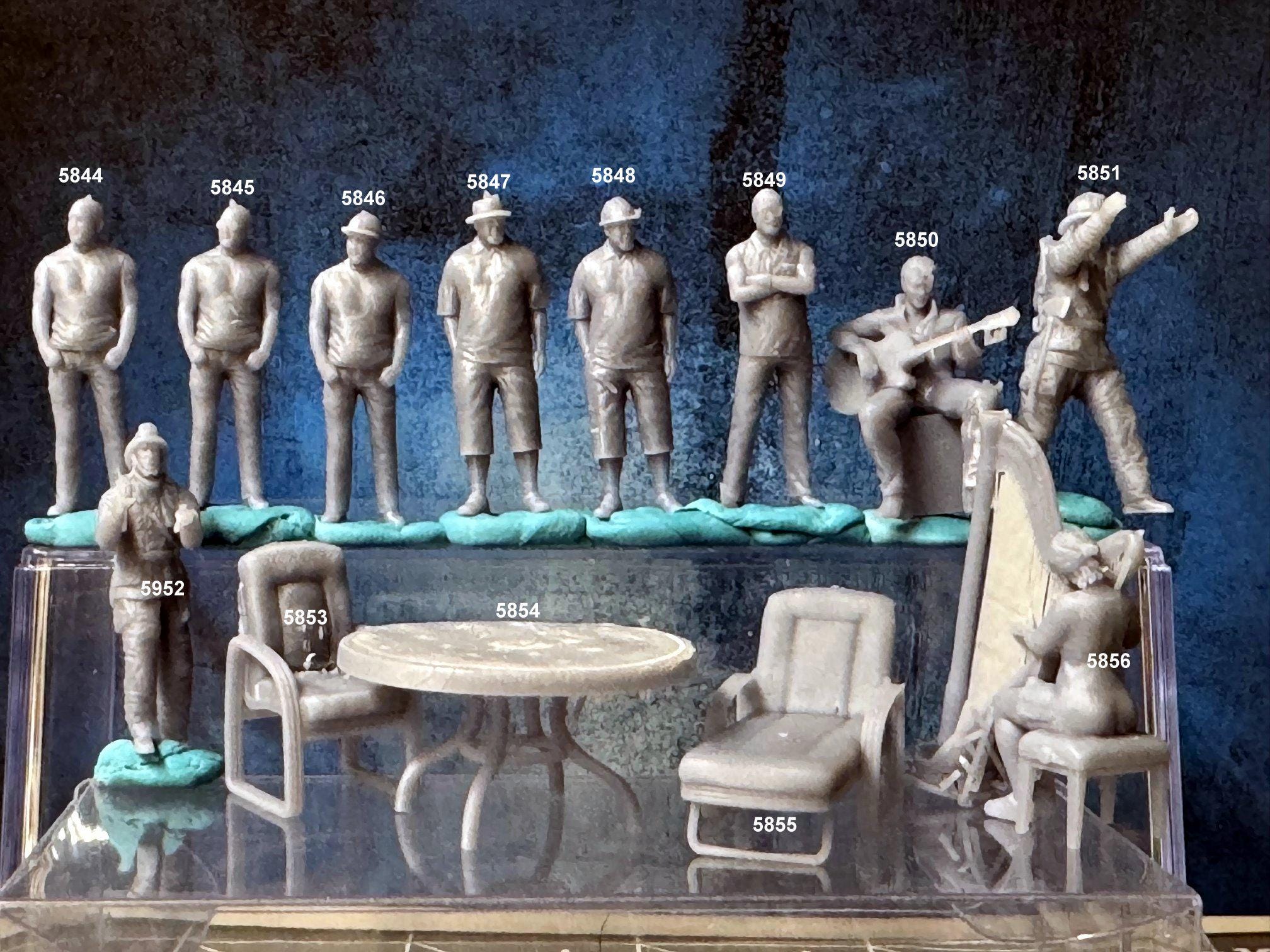 Double G 1:64 Miniature Human Figures - Unpainted - great for Dioramas ...