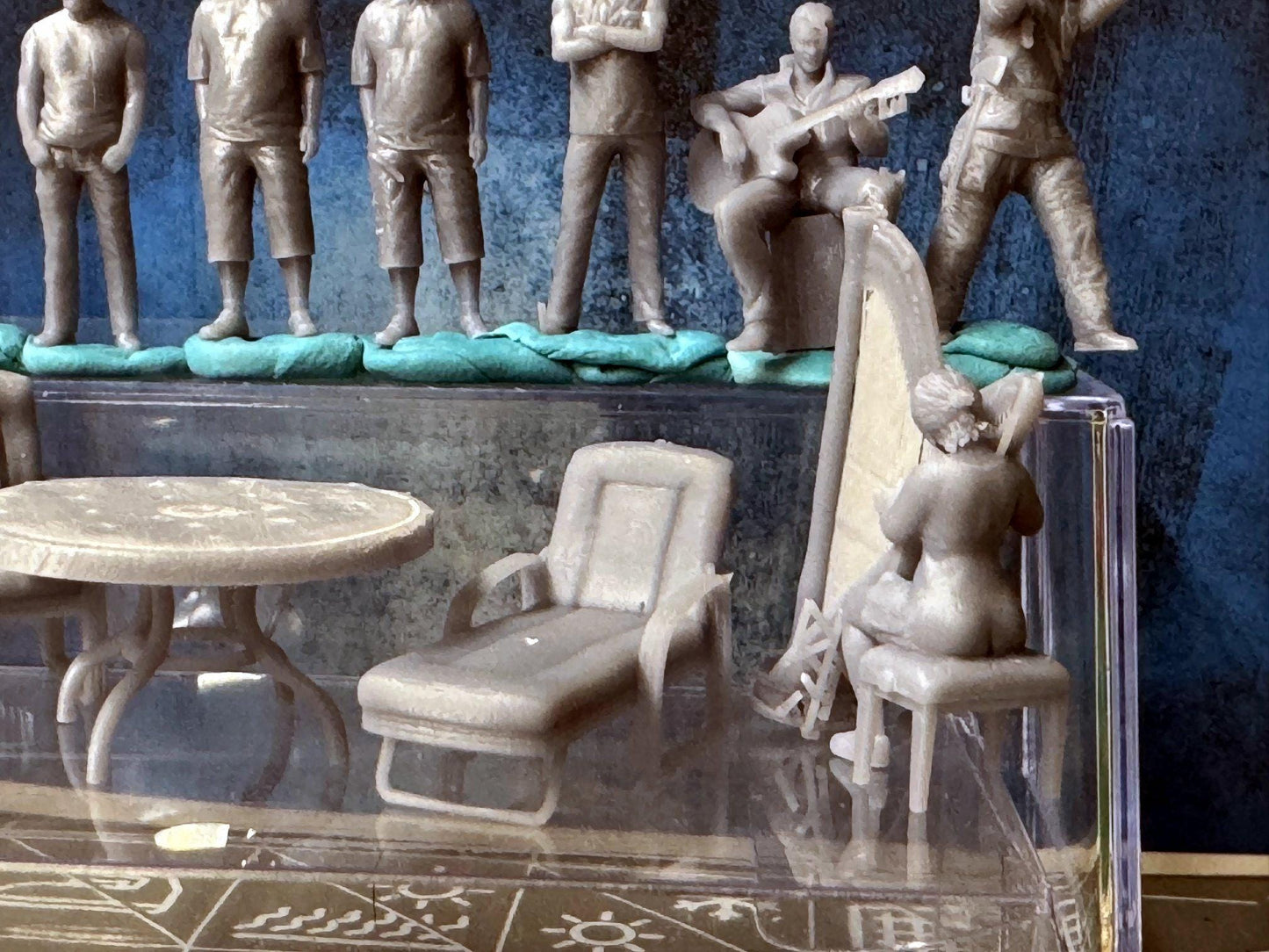 Double G 1:64 Miniature Human Figures - Unpainted - great for Dioramas - Made in the USA LOT 739 Miniature 1.10 Misc People