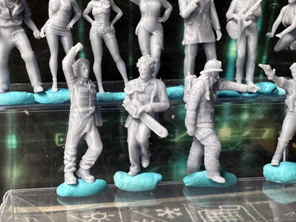 Double G 1:64 Miniature Human Figures - Unpainted - great for Dioramas - Made in the USA LOT 740 Miniature 1.10 Misc People