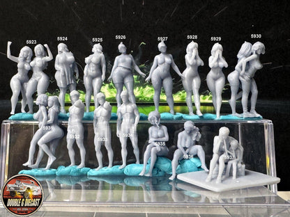 Double G 1:64 Miniature Human Figures - Unpainted - great for Dioramas - Made in the USA LOT 746 Miniature 1.10 Misc People