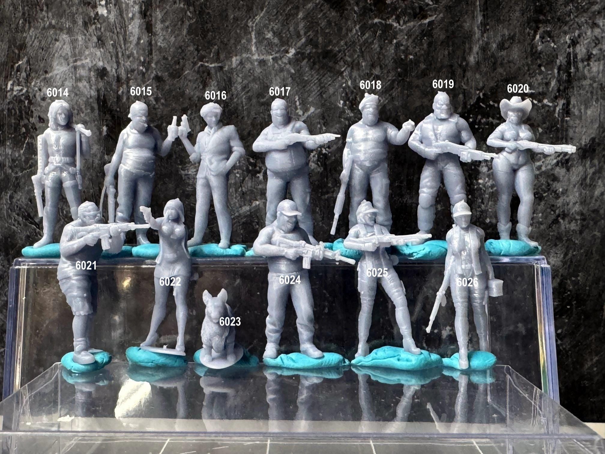 Double G 1:64 Miniature Human Figures - Unpainted - great for Dioramas ...