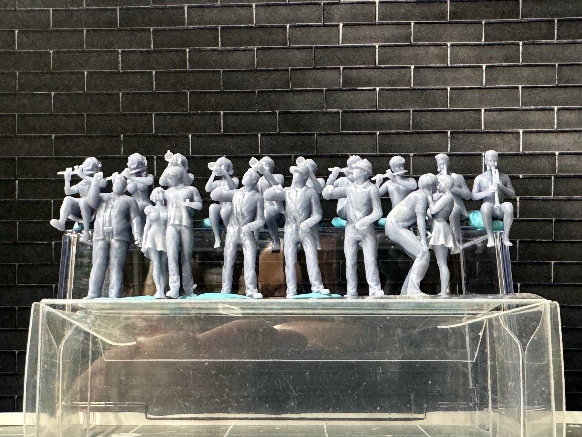 Double G 1:64 Miniature Human Figures - Unpainted - great for Dioramas - Made in the USA LOT 756 Miniature 1.10 Musicians