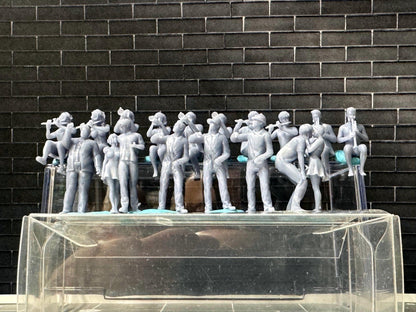 Double G 1:64 Miniature Human Figures - Unpainted - great for Dioramas - Made in the USA LOT 756 Miniature 1.10 Musicians
