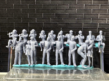 Double G 1:64 Miniature Human Figures - Unpainted - great for Dioramas - Made in the USA LOT 756 Miniature 1.10 Musicians