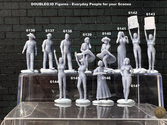 Double G 1:64 Miniature Human Figures - Unpainted - great for Dioramas - Made in the USA LOT 760 Miniature 1.10