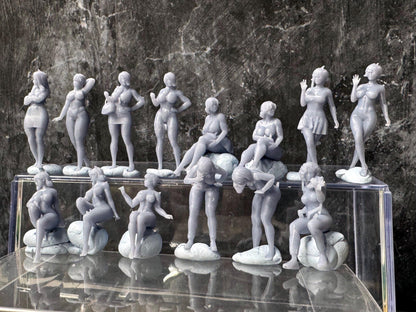 Double G 1:64 Miniature Human Figures - Unpainted - great for Dioramas - Made in the USA LOT 764 Miniature 1.10