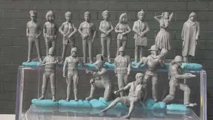 Double G 1:64 Miniature Human Figures - Unpainted - great for Dioramas - Made in the USA LOT 707 Miniature 1.10 Misc People