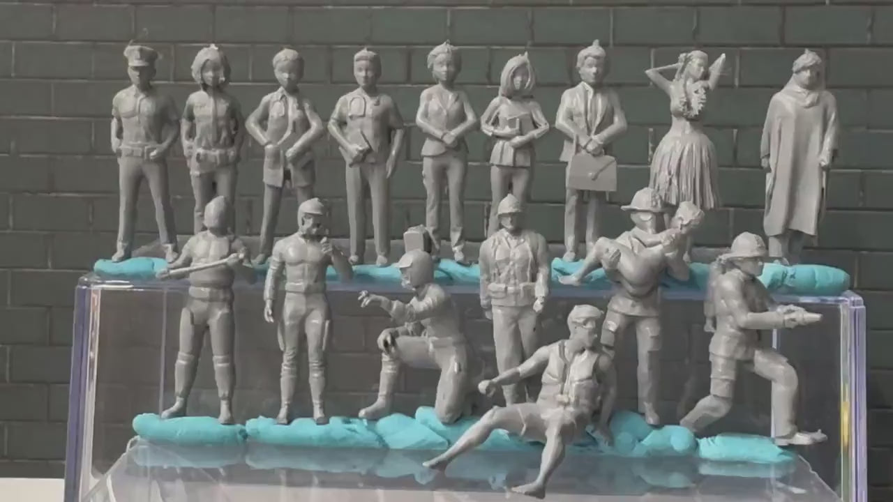 Double G 1:64 Miniature Human Figures - Unpainted - great for Dioramas - Made in the USA LOT 707 Miniature 1.10 Misc People
