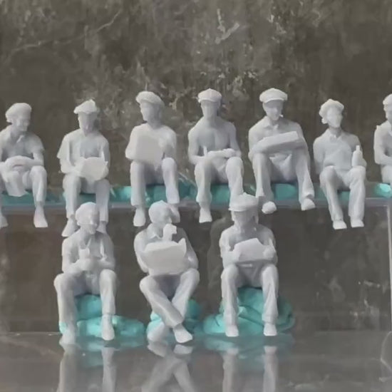 Double G 1:64 Miniature Human Figures - Unpainted - great for Dioramas - Made in the USA LOT 692 Miniature 1.10 Construction Break