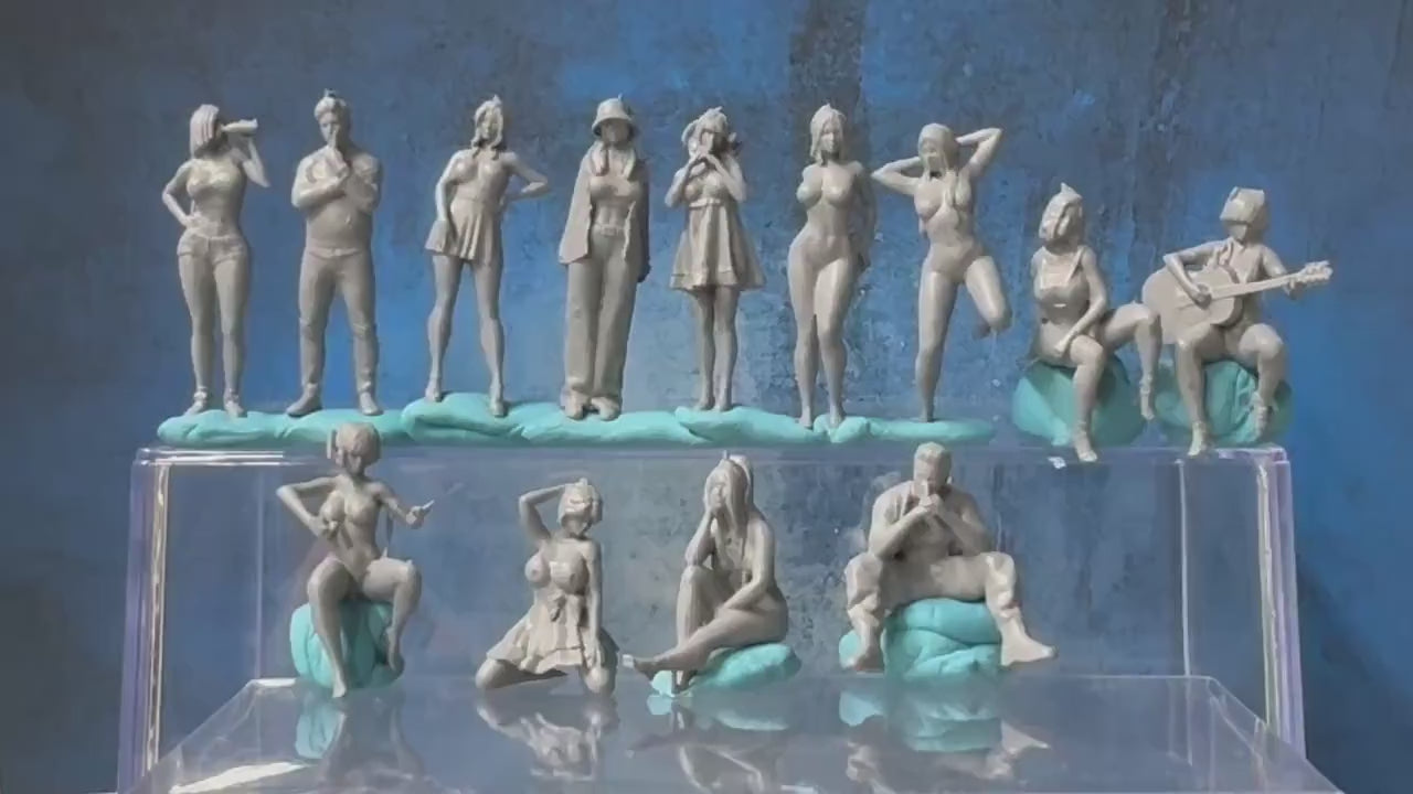 Double G 1:64 Miniature Human Figures - Unpainted - great for Dioramas - Made in the USA LOT 703 Miniature 1.10 Misc People