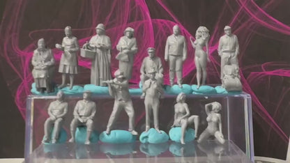 Double G 1:64 Miniature Human Figures - Unpainted - great for Dioramas - Made in the USA LOT 704 Miniature 1.10 Misc People