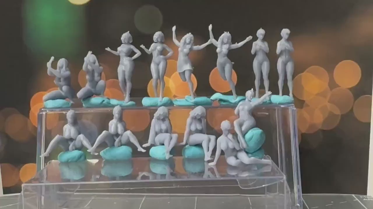 Double G 1:64 Miniature Human Figures - Unpainted - great for Dioramas - Made in the USA LOT 735 Miniature 1.10 Misc People