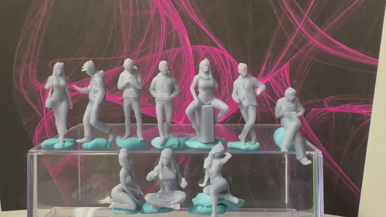Double G 1:64 Miniature Human Figures - Unpainted - great for Dioramas - Made in the USA LOT 697 Miniature 1.10 Misc People