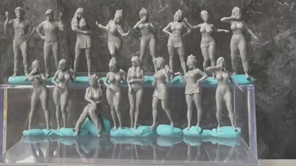 Double G 1:64 Miniature Human Figures - Unpainted - great for Dioramas - Made in the USA LOT 715 Miniature 1.10 Misc People
