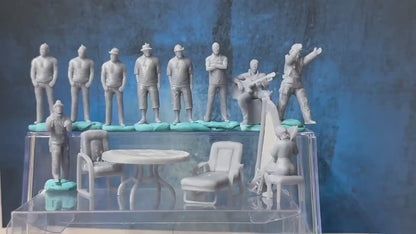 Double G 1:64 Miniature Human Figures - Unpainted - great for Dioramas - Made in the USA LOT 739 Miniature 1.10 Misc People